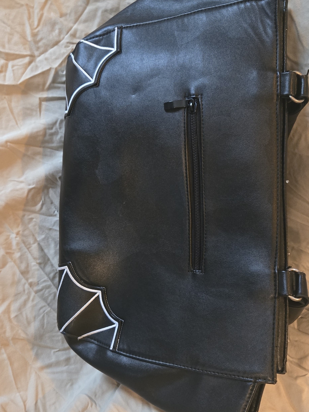 Lost Queen Bat Purse With Matching Wallet - Picture 2 of 7